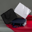 Пакет бумажный Manilla M, черный